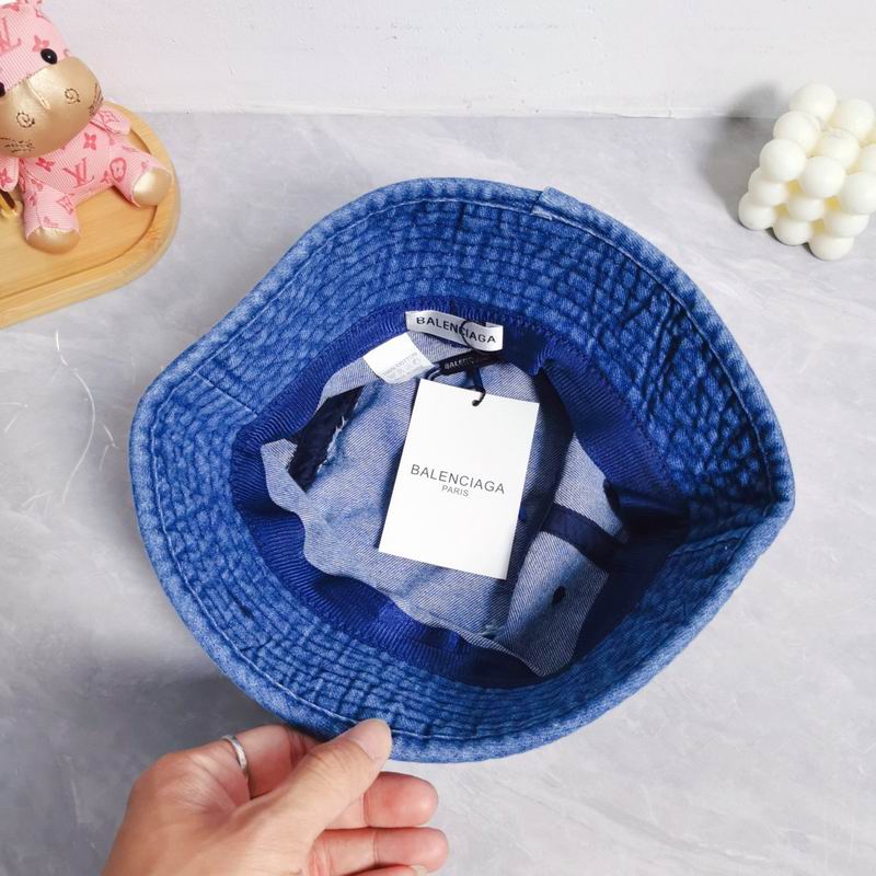 Balenciaga hat dx (19)