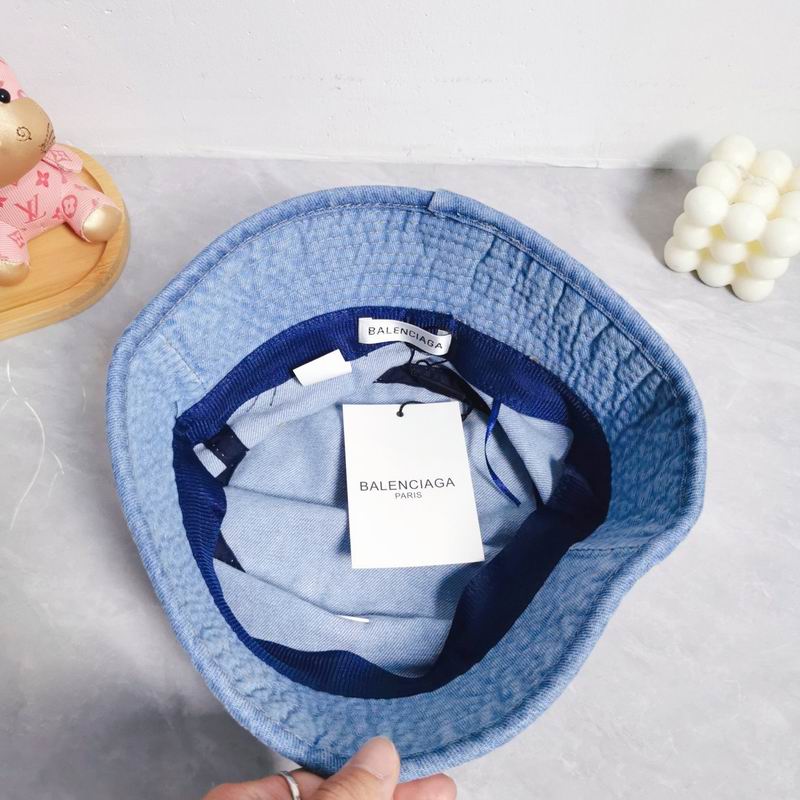 Balenciaga hat dx (34)