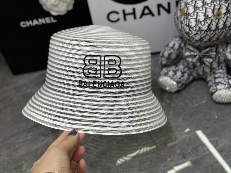 Balenciaga hat dx (4)