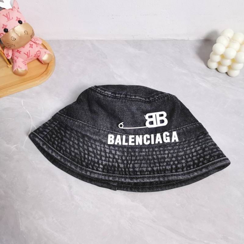 Balenciaga hat dx (42)