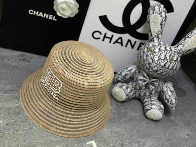 Balenciaga hat dx (5)