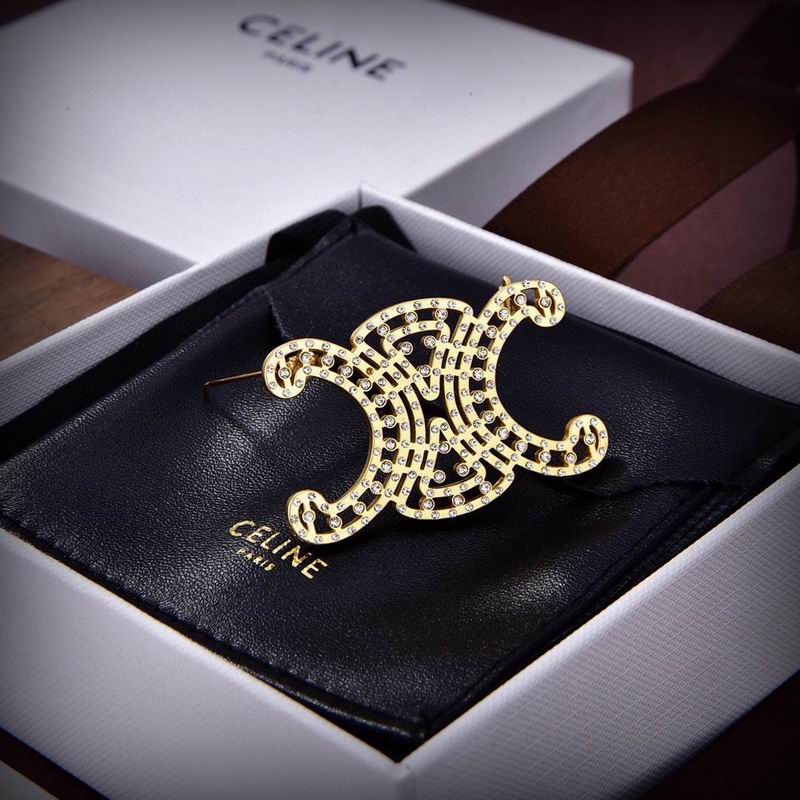 Celine Brooch 01lyr02 (4)