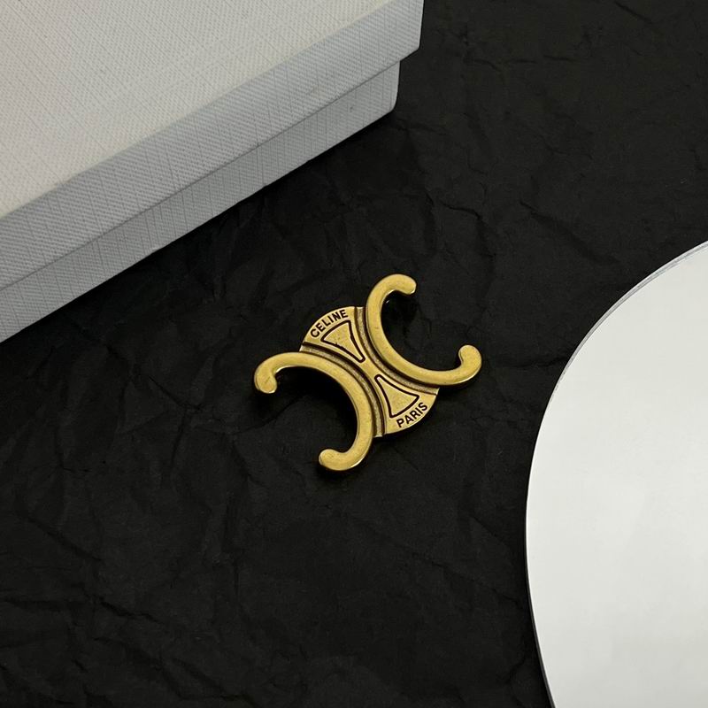 Celine Brooch 01lyr03 (2)