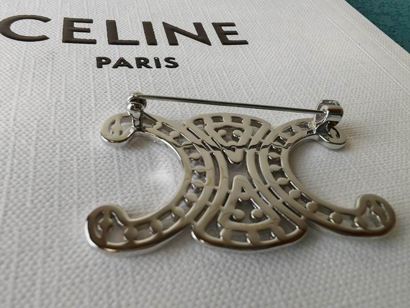 Celine Brooch 04lyr04 (10)