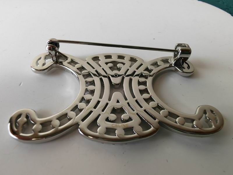 Celine Brooch 04lyr04 (12)