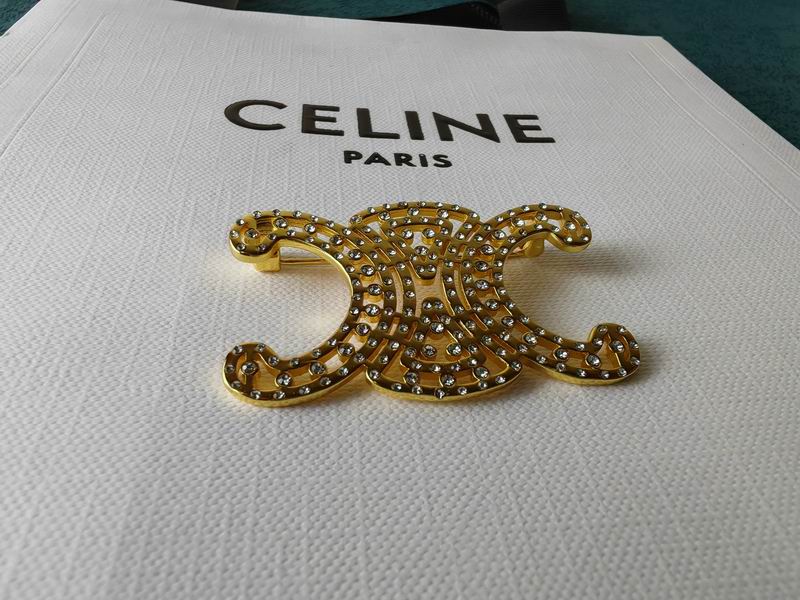 Celine Brooch 04lyr04 (3)