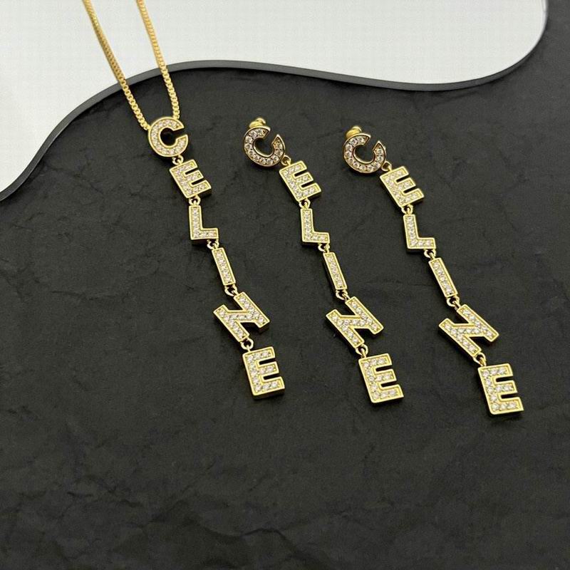 Celine Necklace  01lyr04 (4)