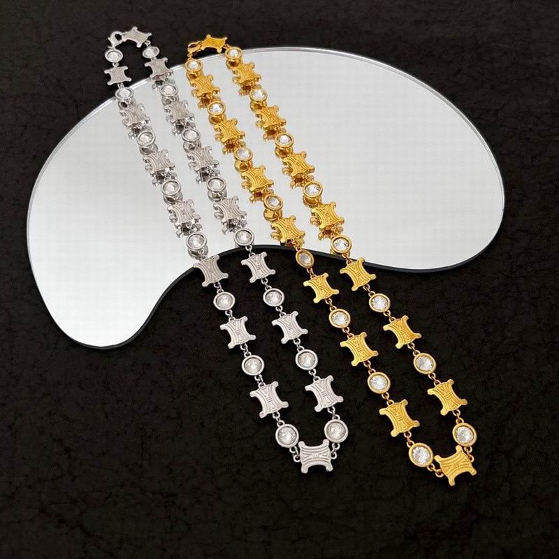 Celine Necklace  01lyr06 (2)