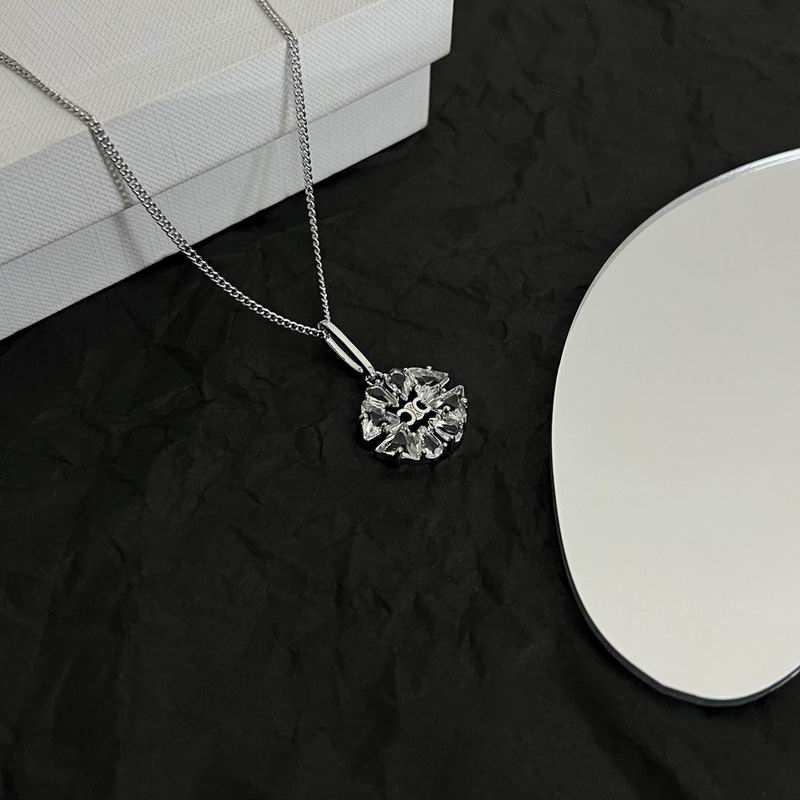Celine Necklace  01lyr08 (4)