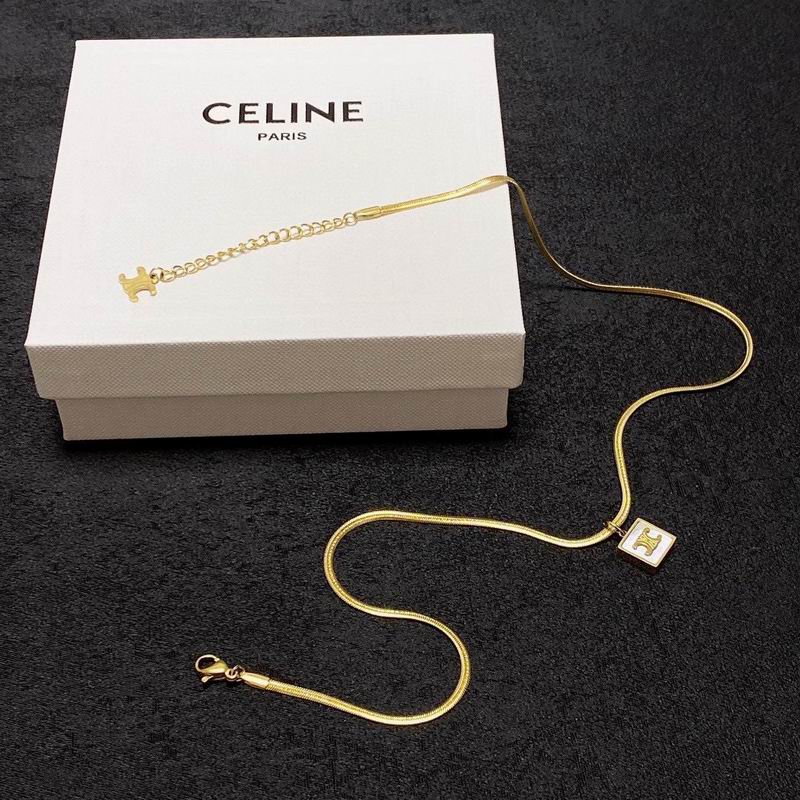 Celine Necklace  01lyr12 (5)