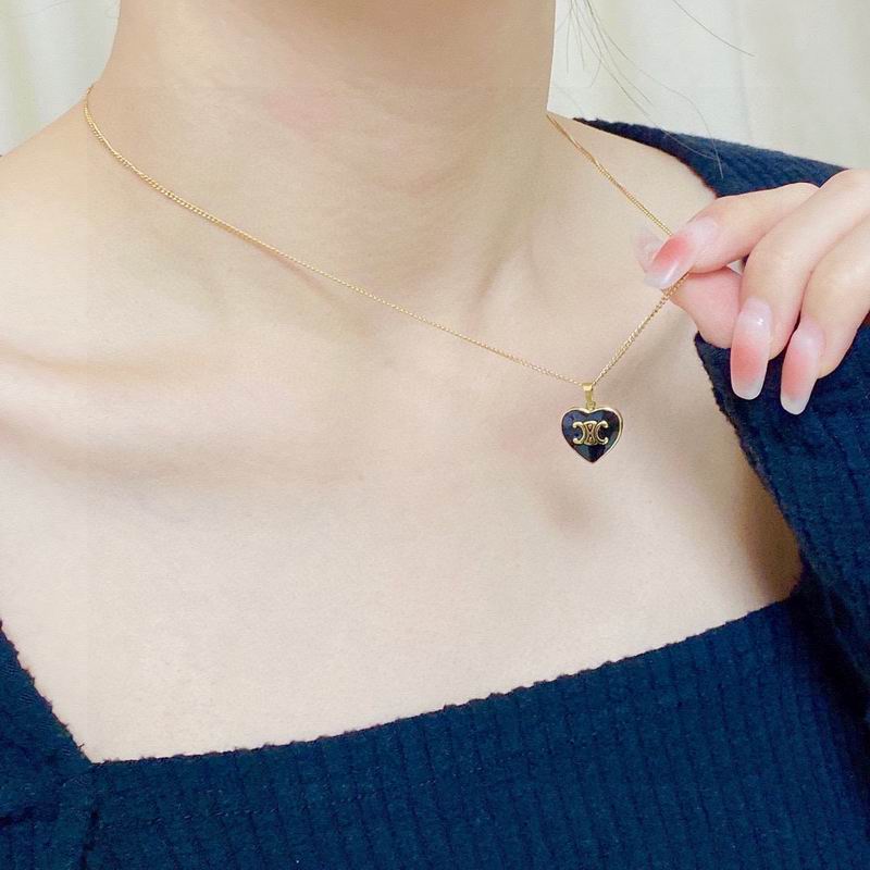 Celine Necklace  01lyr21 (1)