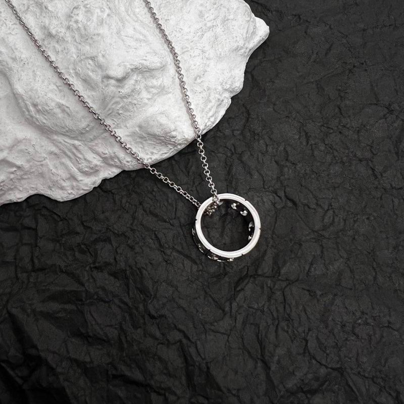 Celine Necklace  01lyr24 (3)