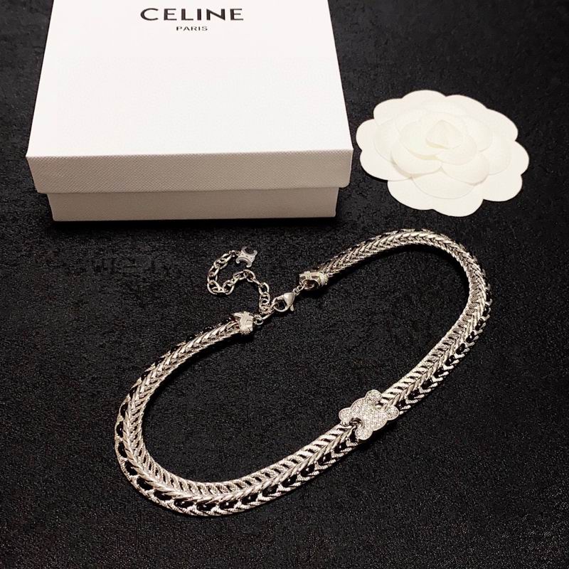 Celine Necklace  03lyr53 (1)