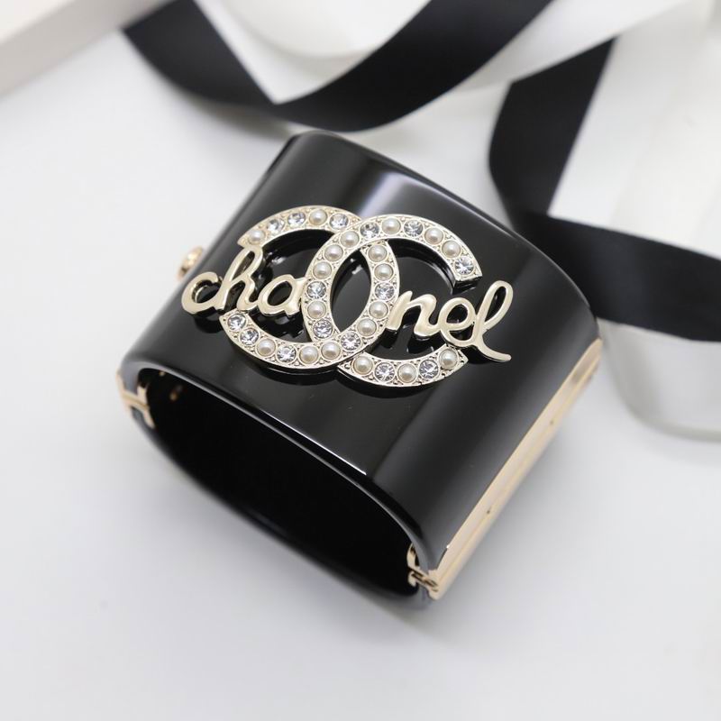 Chanel bracelet 1lyx25 (2)