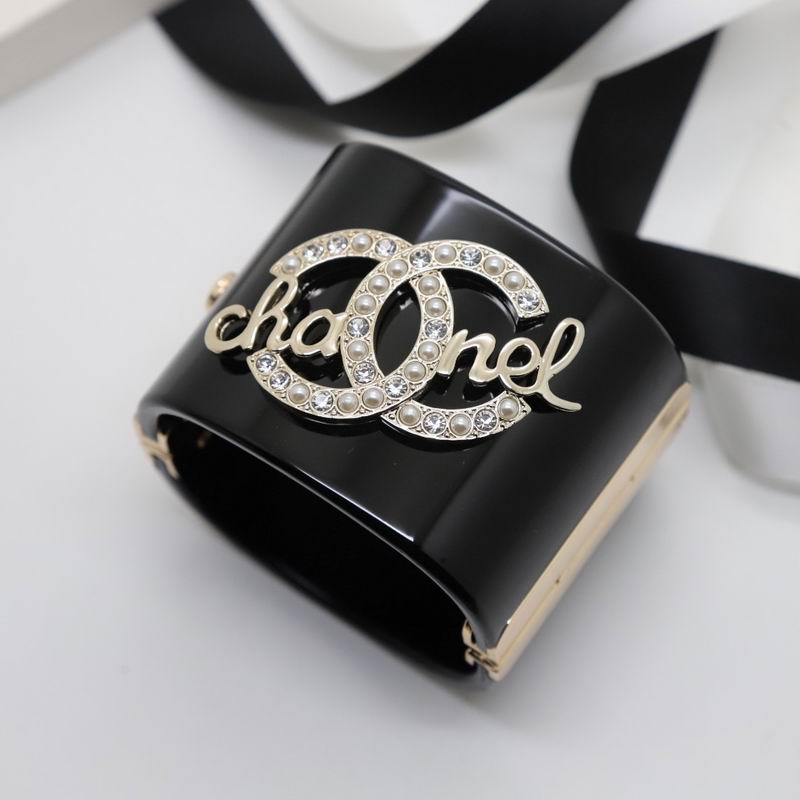 Chanel bracelet 1lyx25 (4)