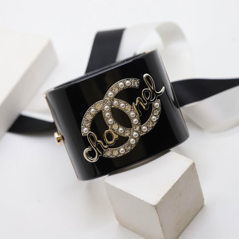 Chanel bracelet 1lyx25 (8)