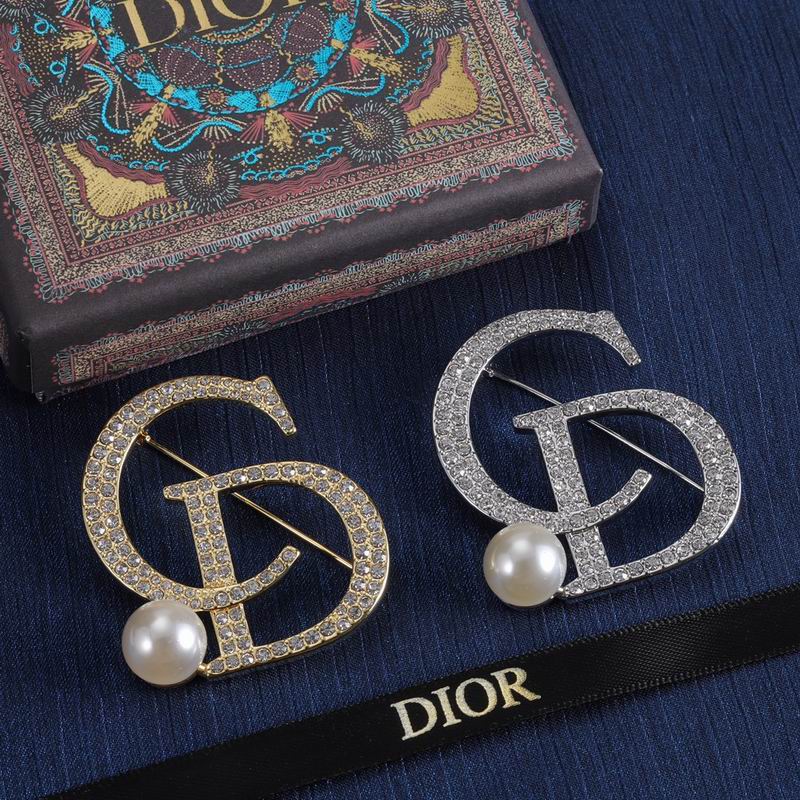 Dior Brooch 01lyr01 (3)