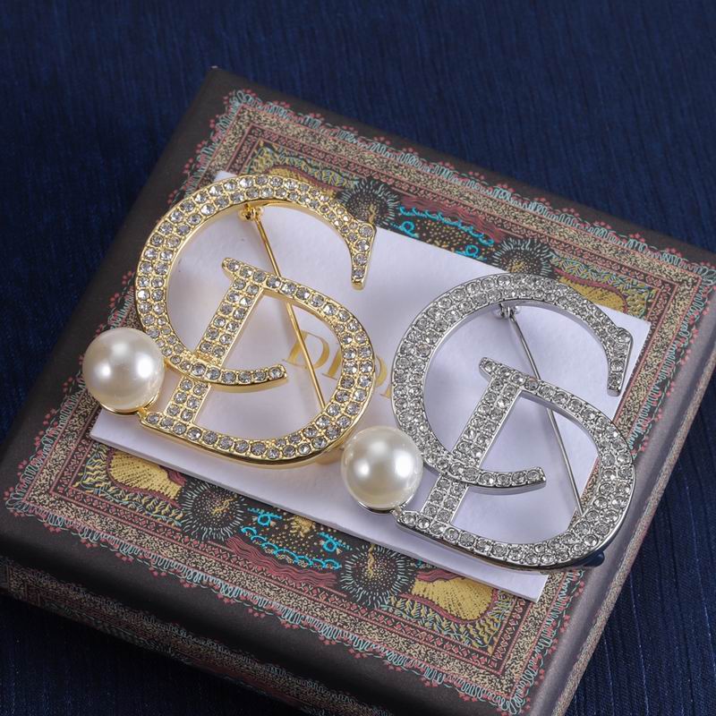 Dior Brooch 01lyr01 (6)