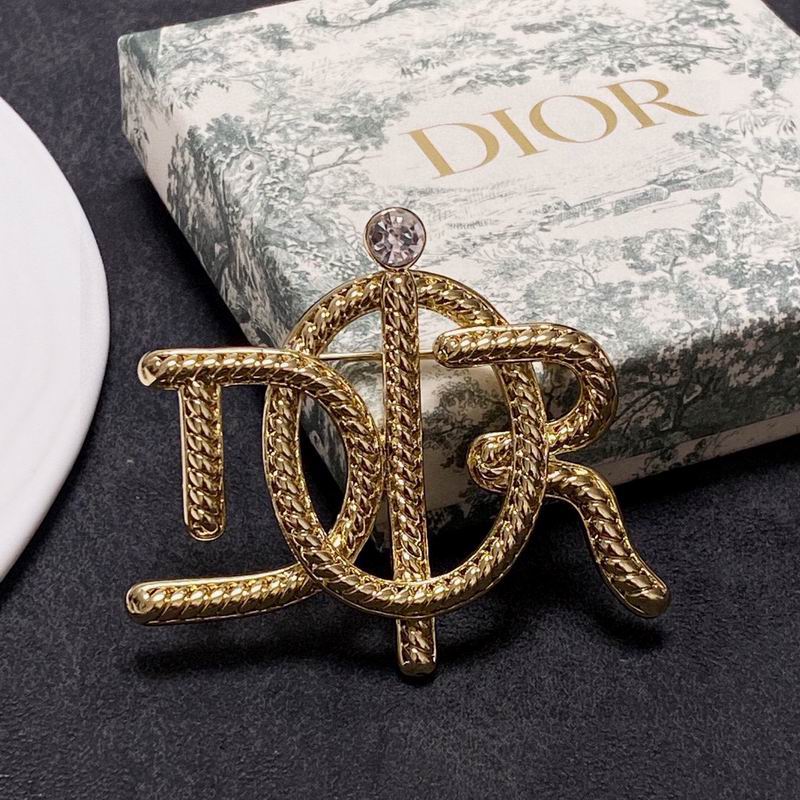 Dior Brooch 01lyr06 (2)