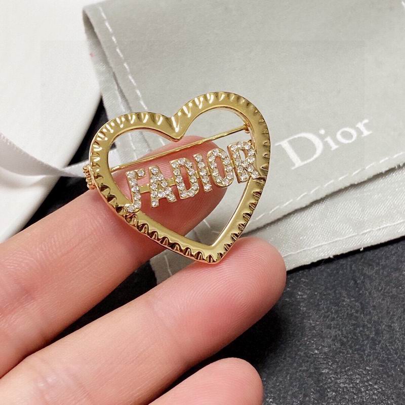 Dior Brooch 01lyr07 (5)
