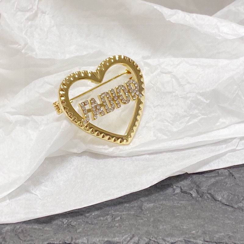 Dior Brooch 01lyr07 (7)