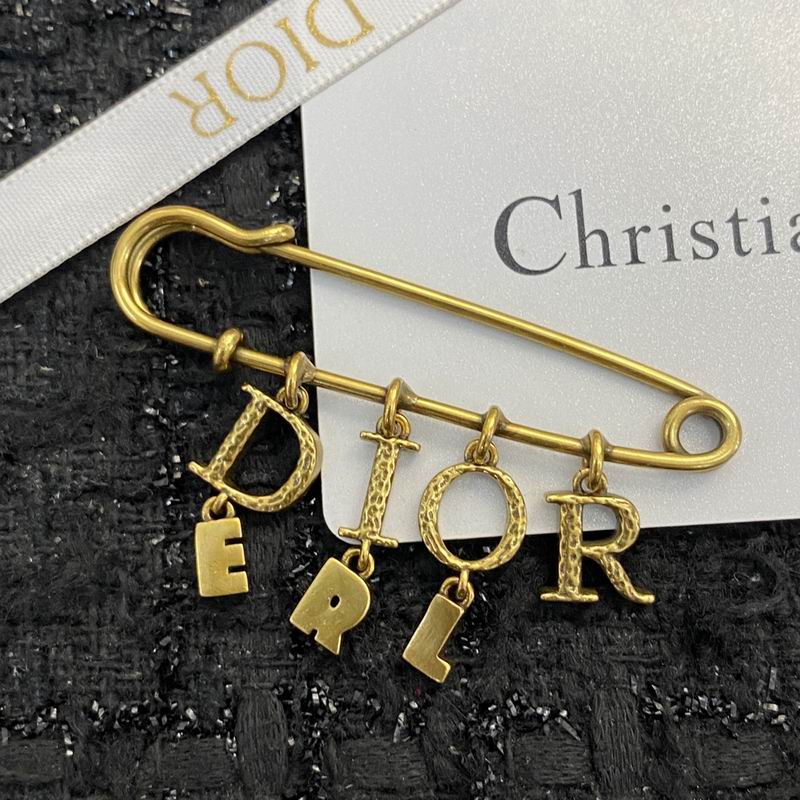 Dior Brooch 01lyr08 (6)