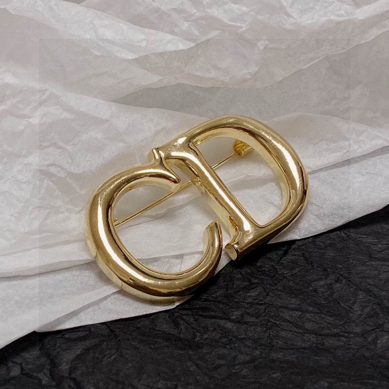 Dior Brooch 03lyr09 (3)