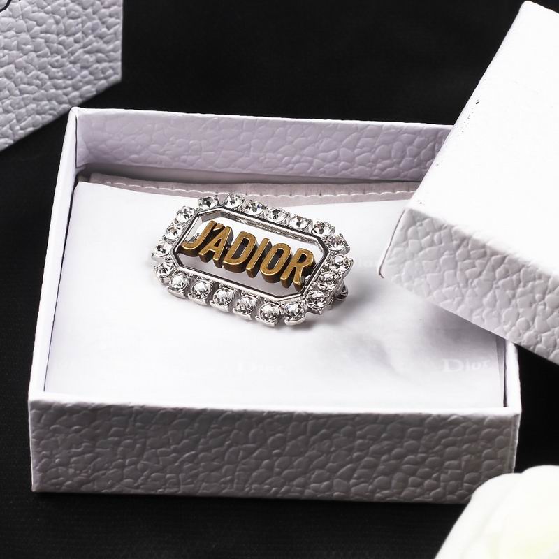 Dior Brooch 04lyr19 (3)