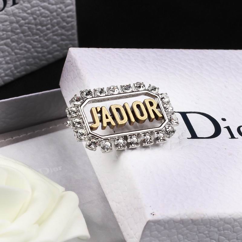 Dior Brooch 04lyr19 (4)