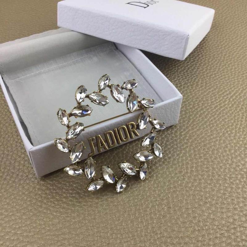 Dior Brooch 04lyr23 (2)