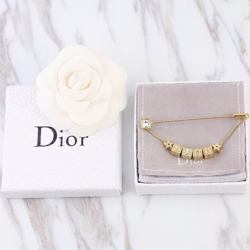 Dior Brooch 04lyr25 (2)