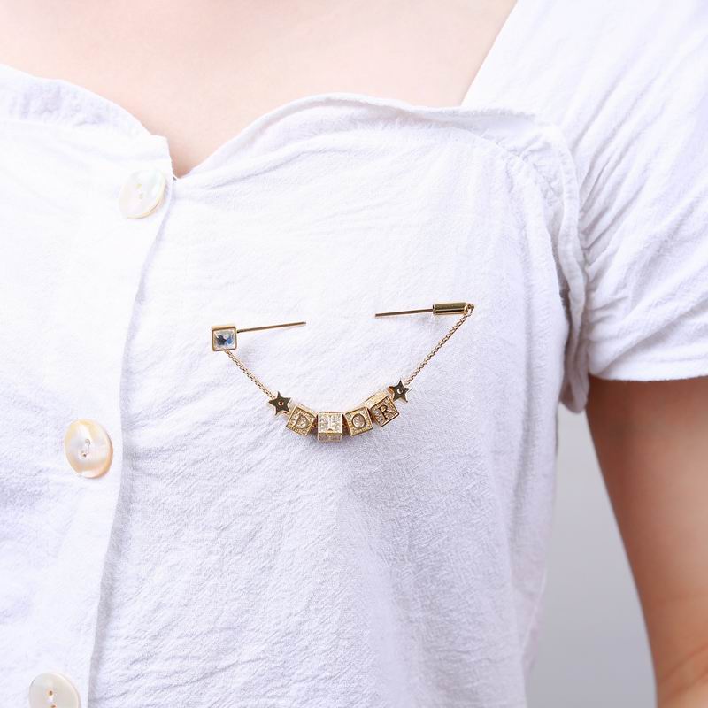 Dior Brooch 04lyr25 (6)