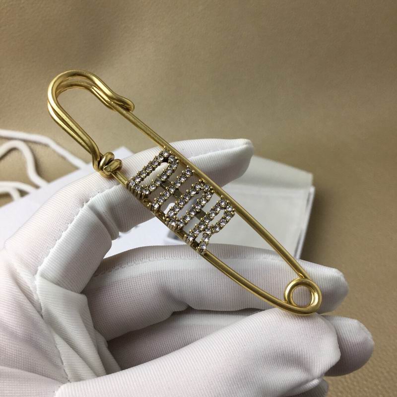 Dior Brooch 04lyr26 (4)