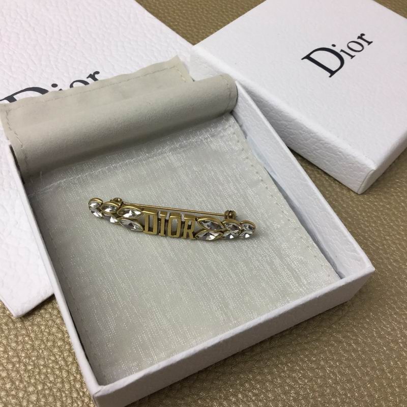 Dior Brooch 04lyr29 (8)