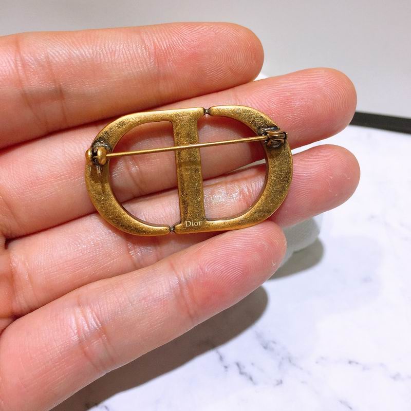 Dior Brooch 04lyr30 (5)