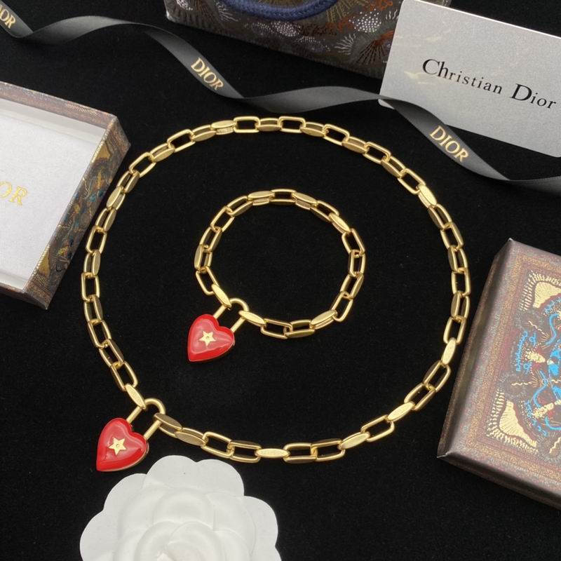 Dior Suits 01lyr05 (1)