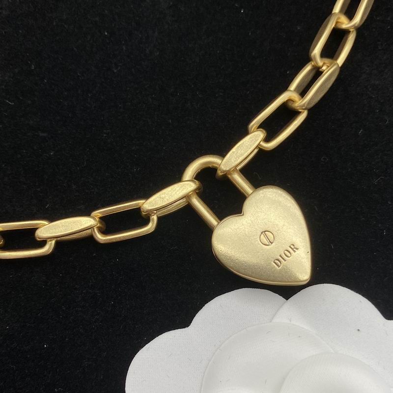 Dior Suits 01lyr05 (5)