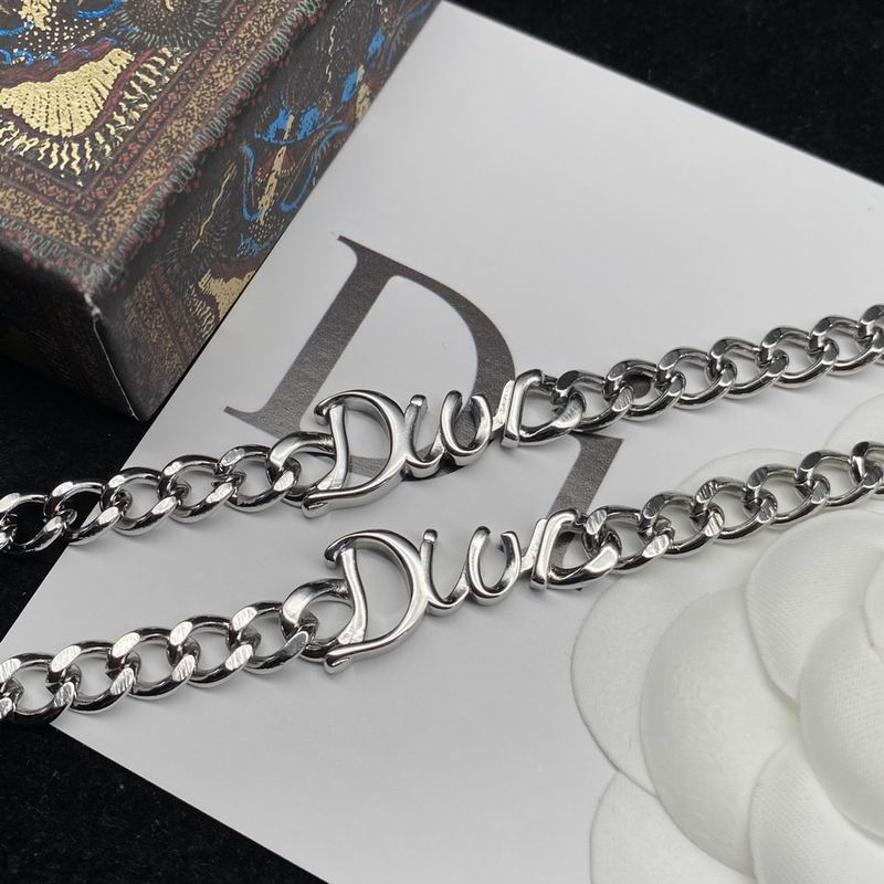 Dior Suits 03lyr11 (5)