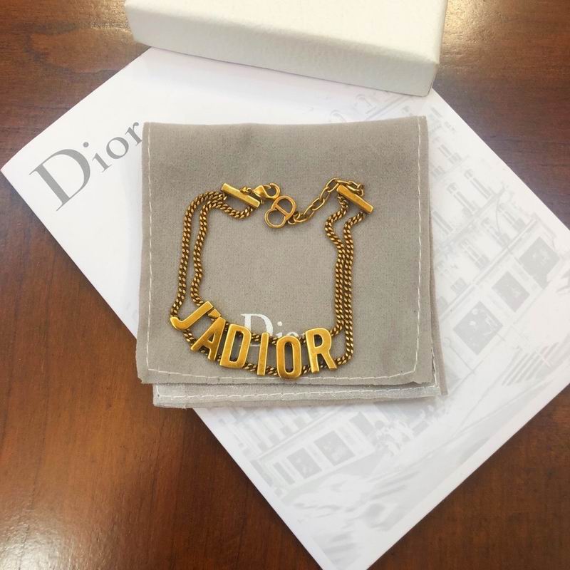 Dior Suits 03lyr14 (2)