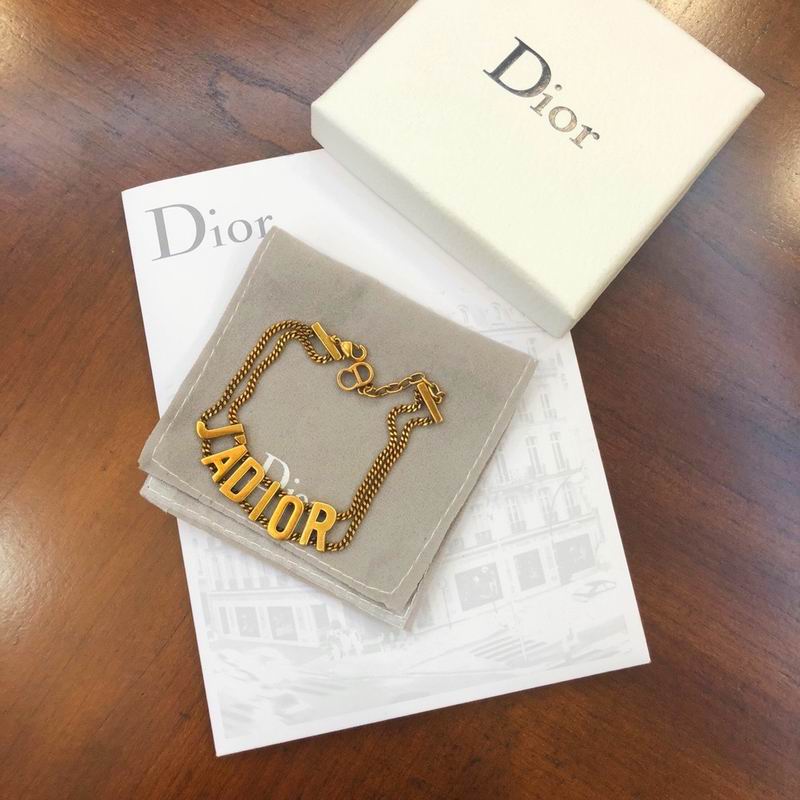 Dior Suits 03lyr14 (3)