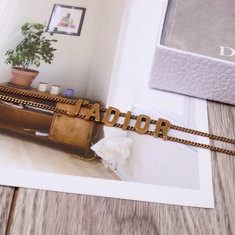 Dior Suits 03lyr17 (2)