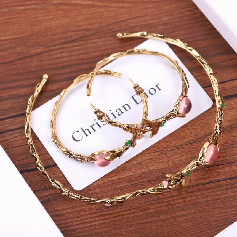 Dior Suits 03lyr19 (2)