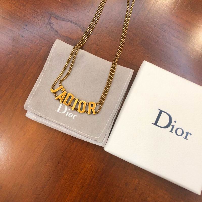 Dior Suits 03lyr21 (3)