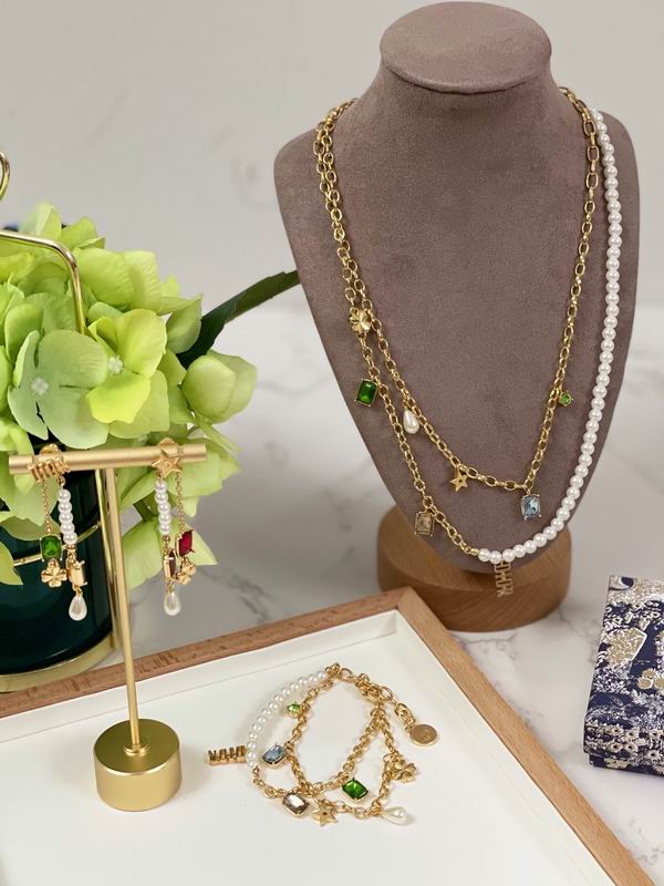 Dior Suits 03lyr36(1)