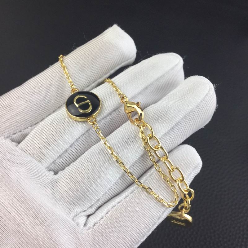 Dior Suits 04lyr27 (9)