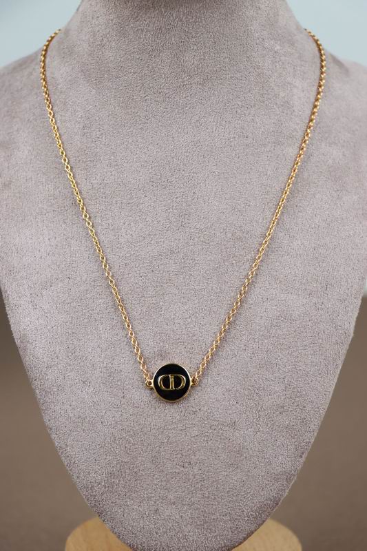 Dior Suits 04lyr28 (8)