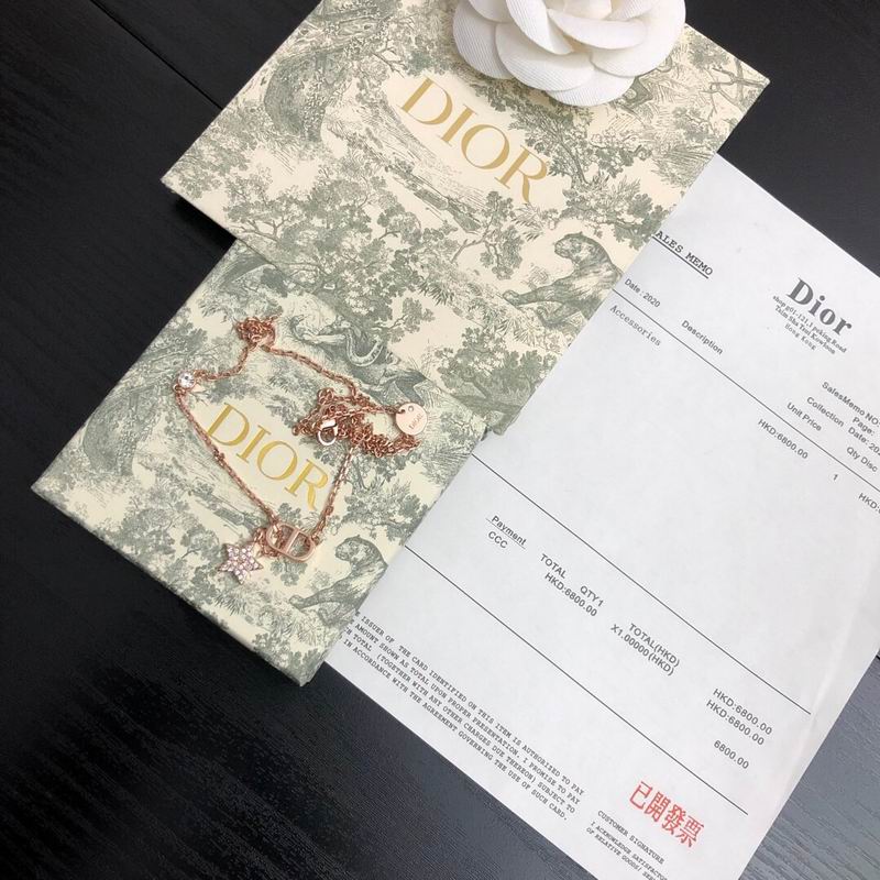 Dior Suits 04lyr35 (3)