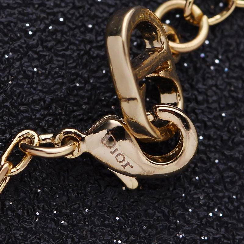 Dior Suits 04lyr38 (5)