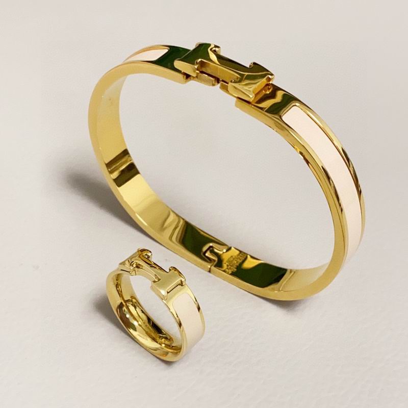 Hermes Bracelet 01lyr03 (3)