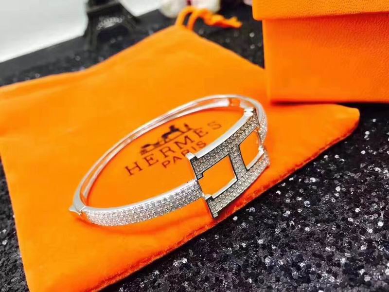 Hermes Bracelet 01lyr06 (13)